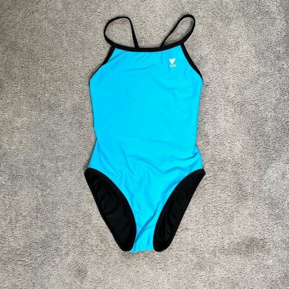 TYR | Women’s Solid Diamondfit Reversible One Piece Swimsuit | Blk, Blue… - Picture 3 of 11